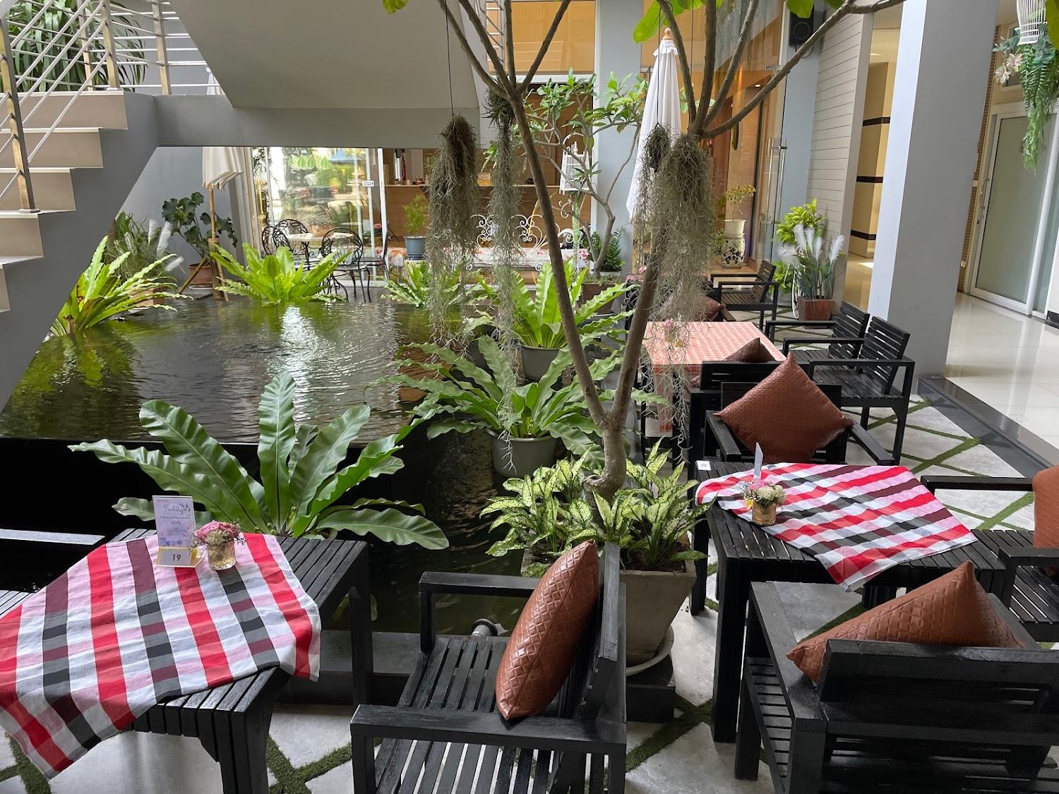 Cover Image for Green Hotel & Resort Khon Kaen