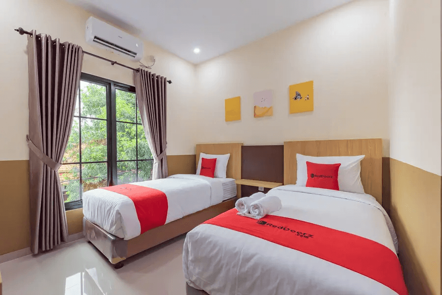 Cover Image for RedDoorz Plus @ La Asiana Guest house