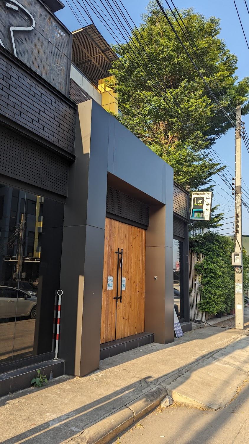 Cover Image for Airport​ Mini​ Hostel​ &​ Cafe ที่พักใกล้สนามบินดอนเมือง