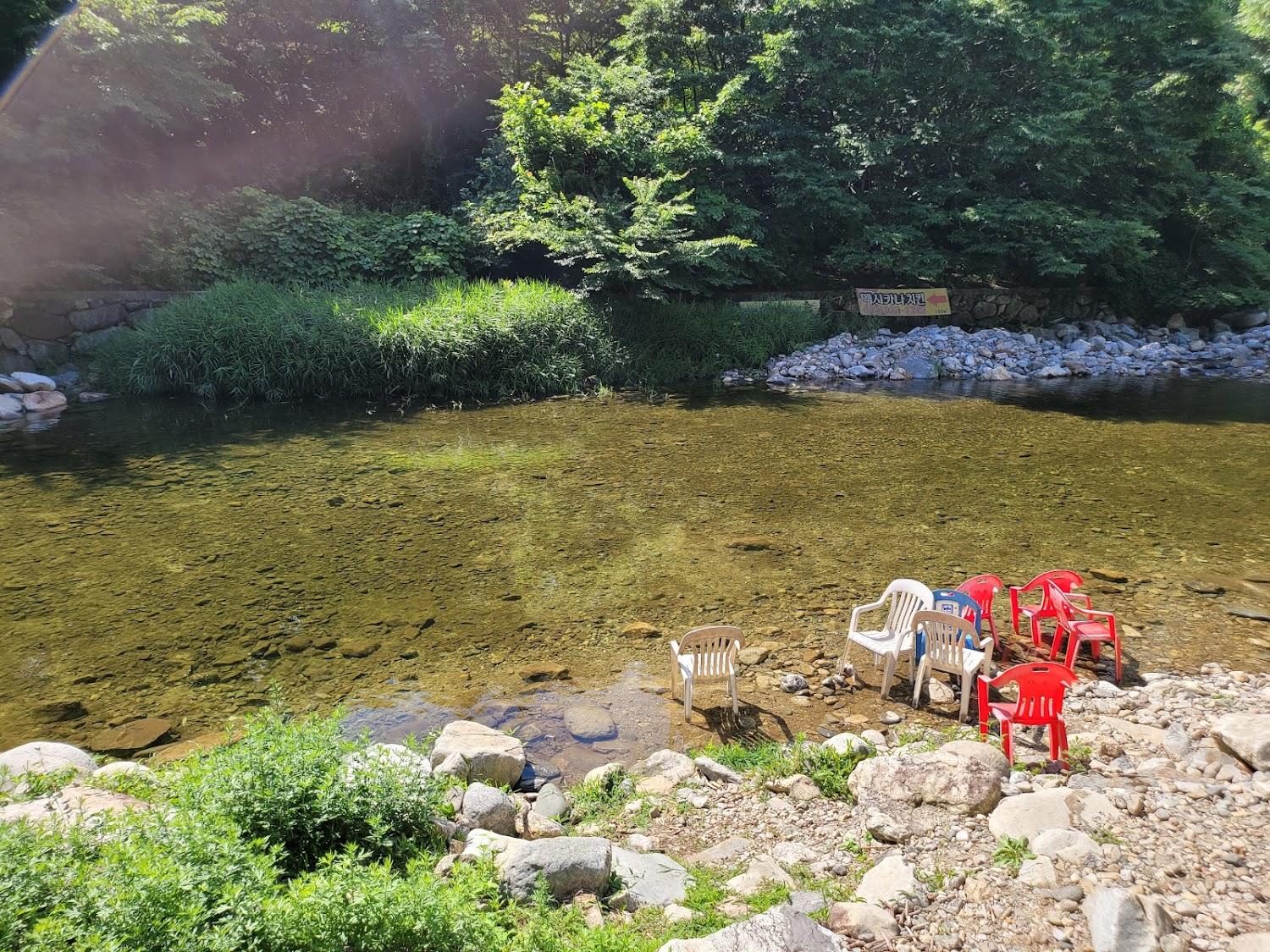 Cover Image for 로베펜션