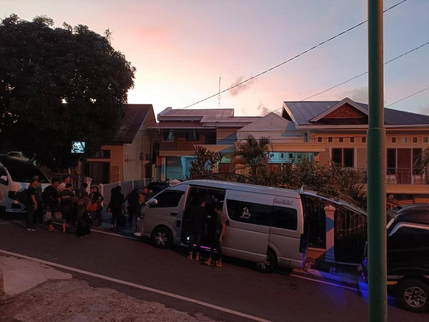 Cover Image for Pondok Simpang Tiga
