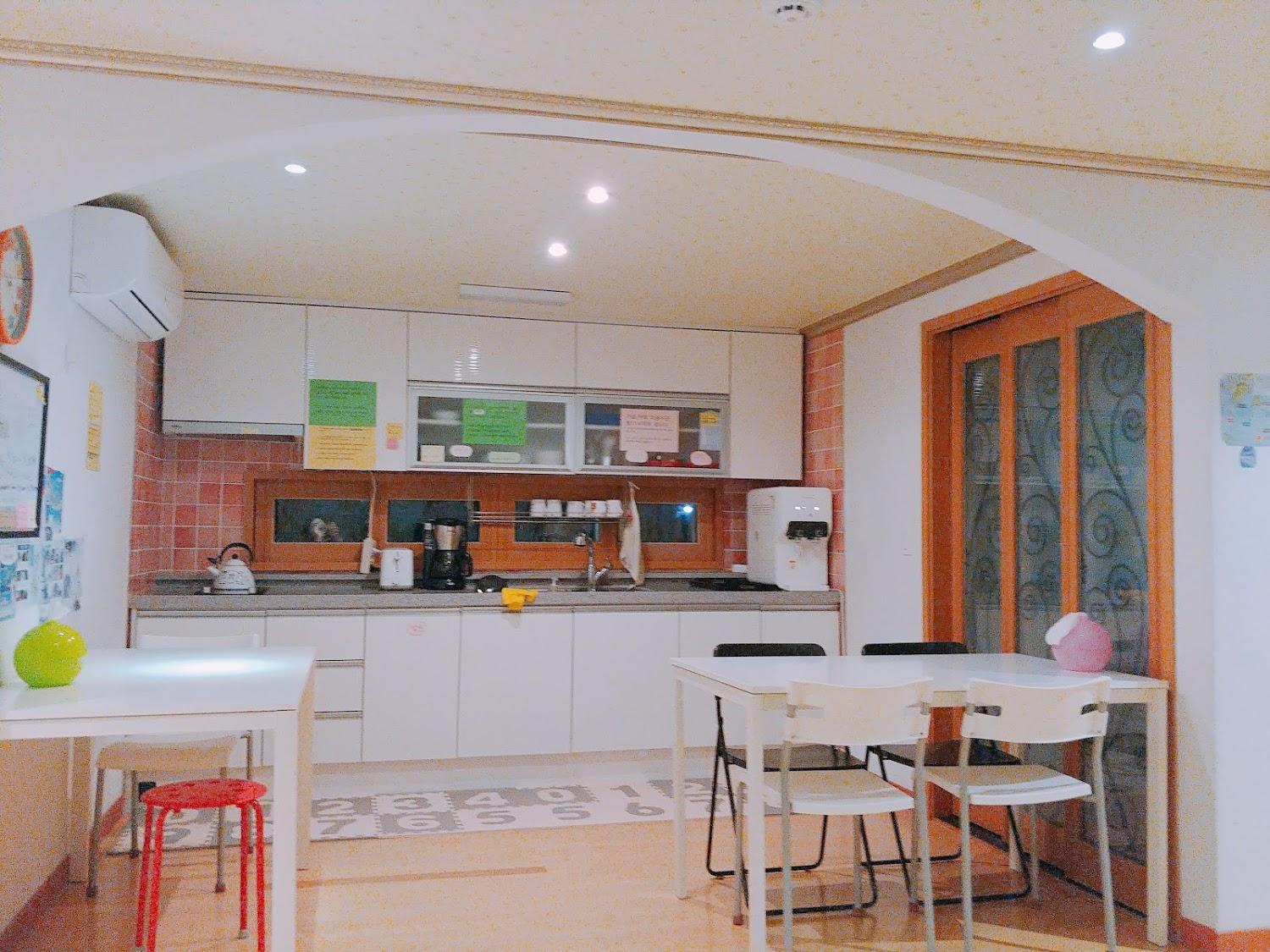 Cover Image for One Guesthouse