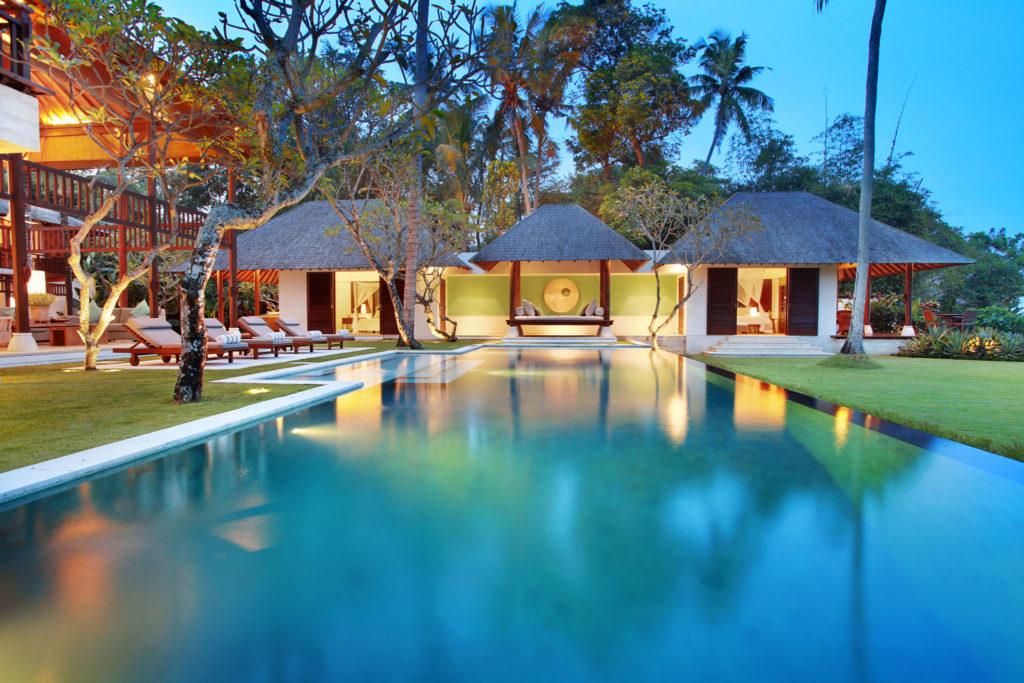 Cover Image for Villa Bali Kemah Tinggi