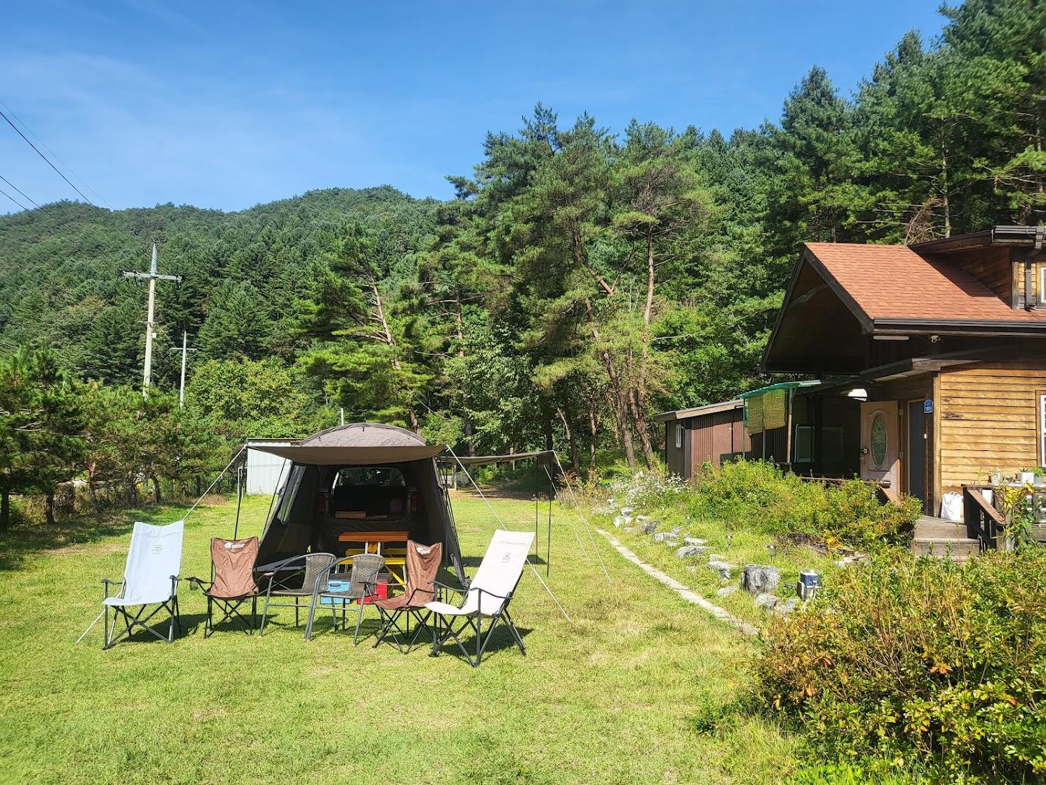 Cover Image for 홍천 산울림캠핑펜션