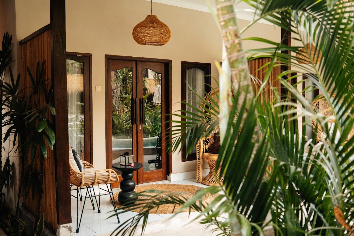Cover Image for Hani Hideaway