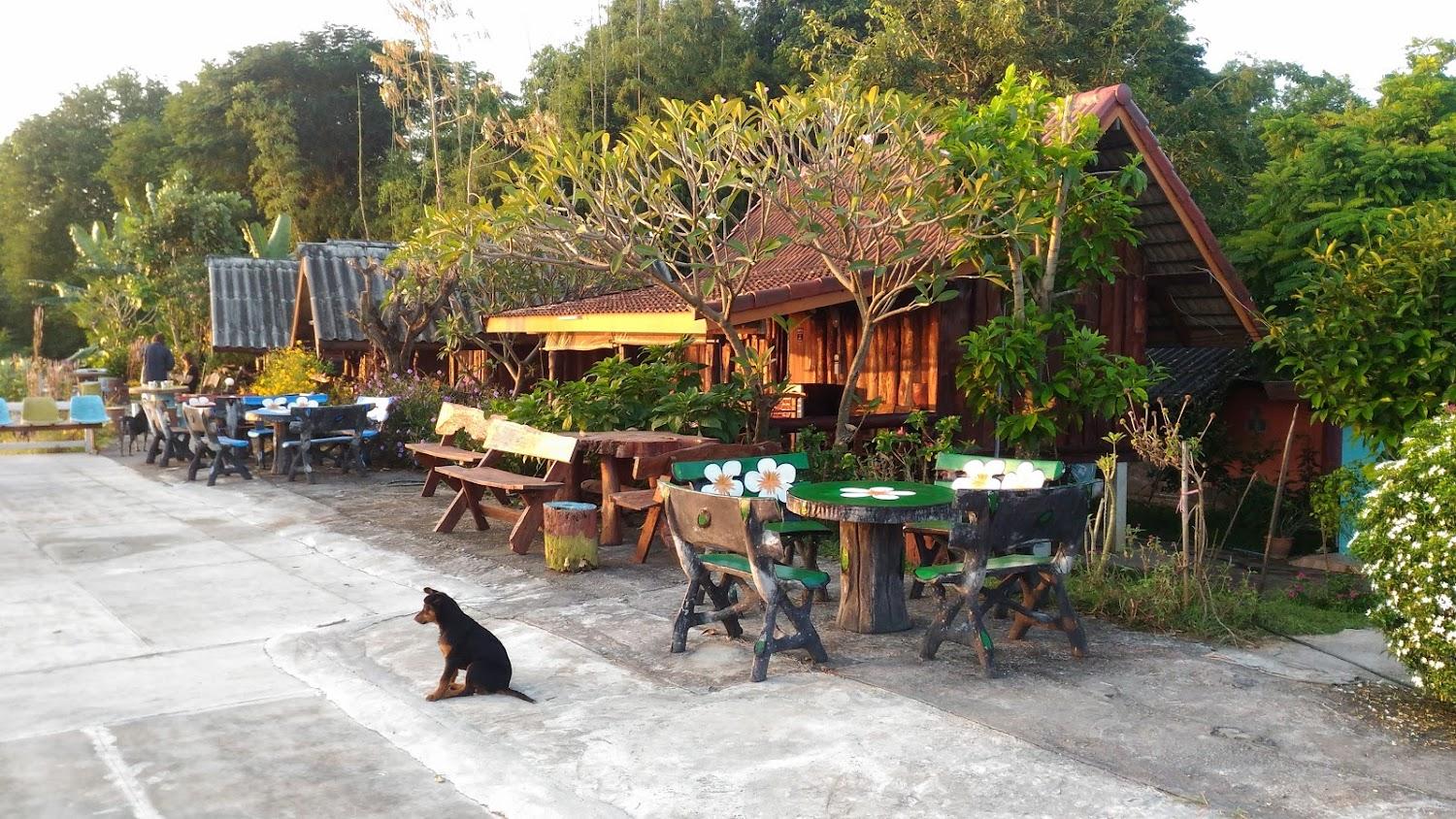 Cover Image for Suk Kamol Resort
