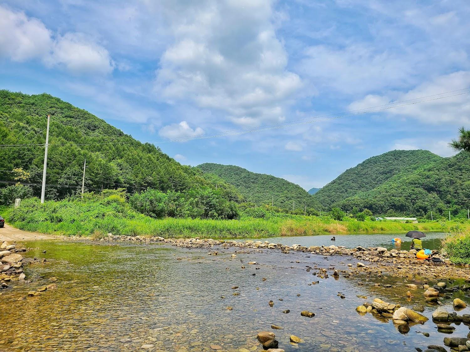 Cover Image for 원주 그린애캠핑장