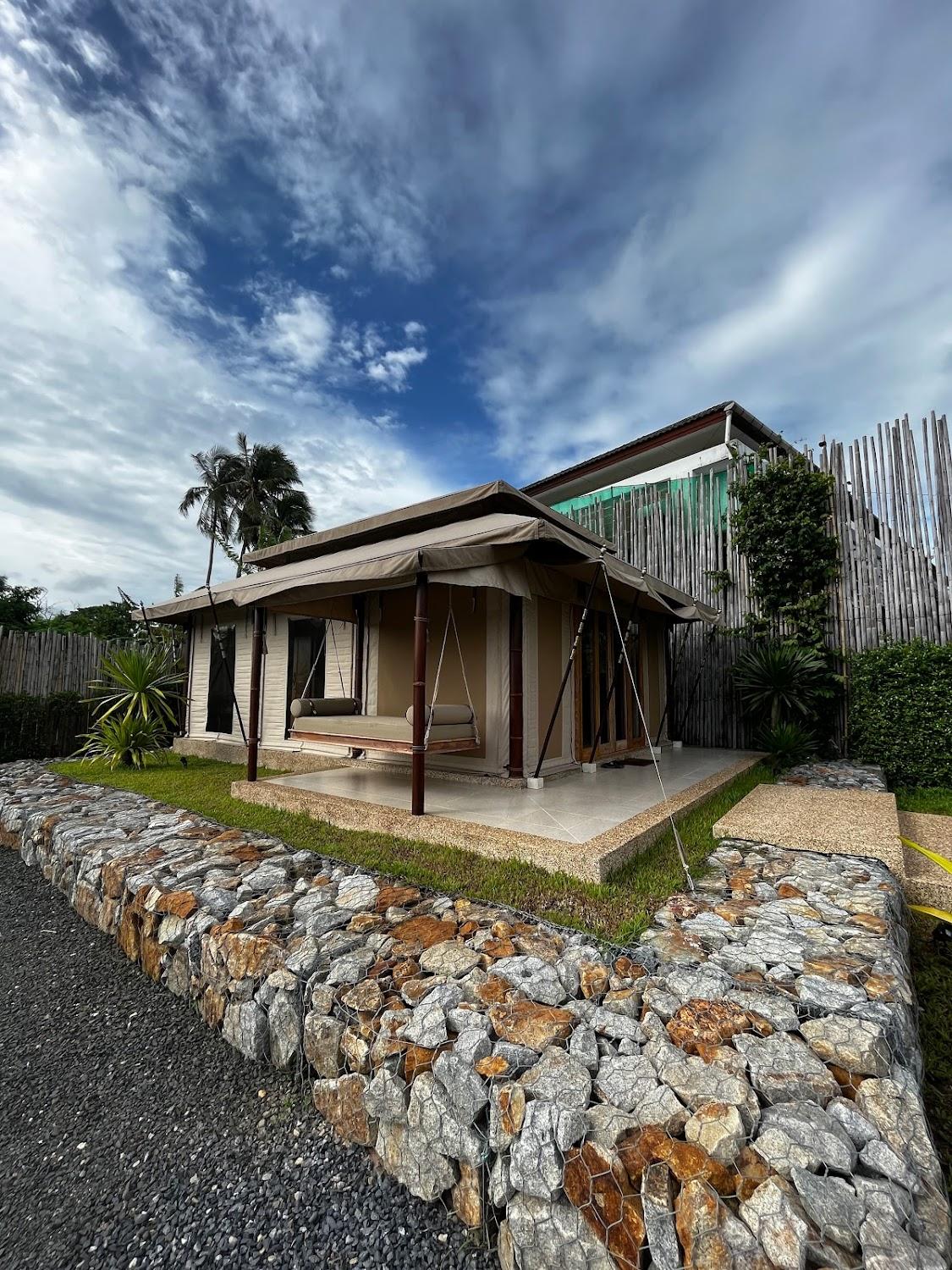 Cover Image for Aladdin Luxury Camp