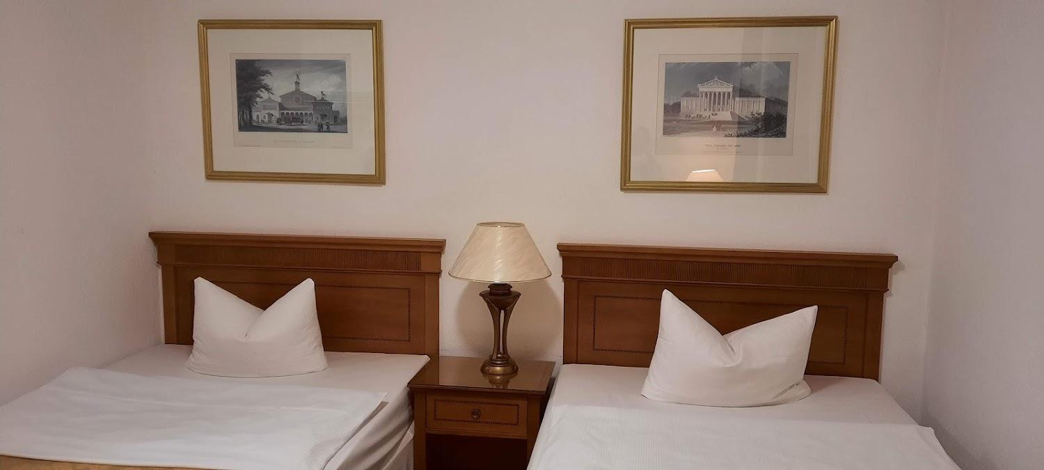Cover Image for Deckerts Hotel Am Katharinenstift
