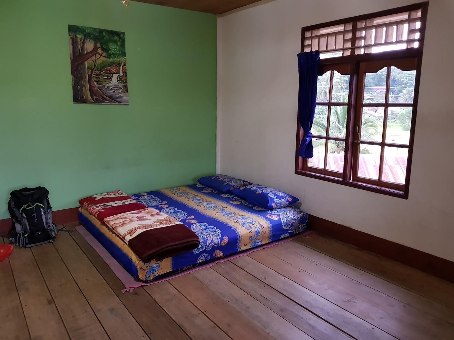 Cover Image for Lake Toba Cats Garden