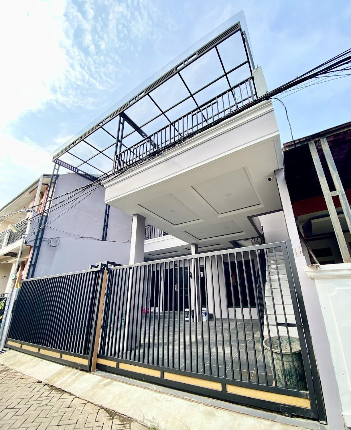 Cover Image for D home