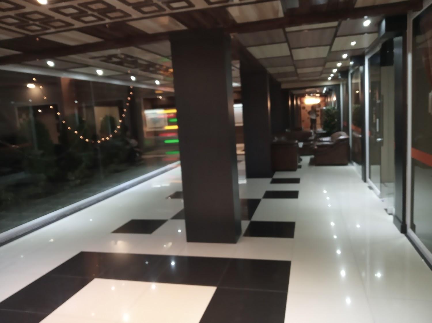 Cover Image for YULI HOTEL