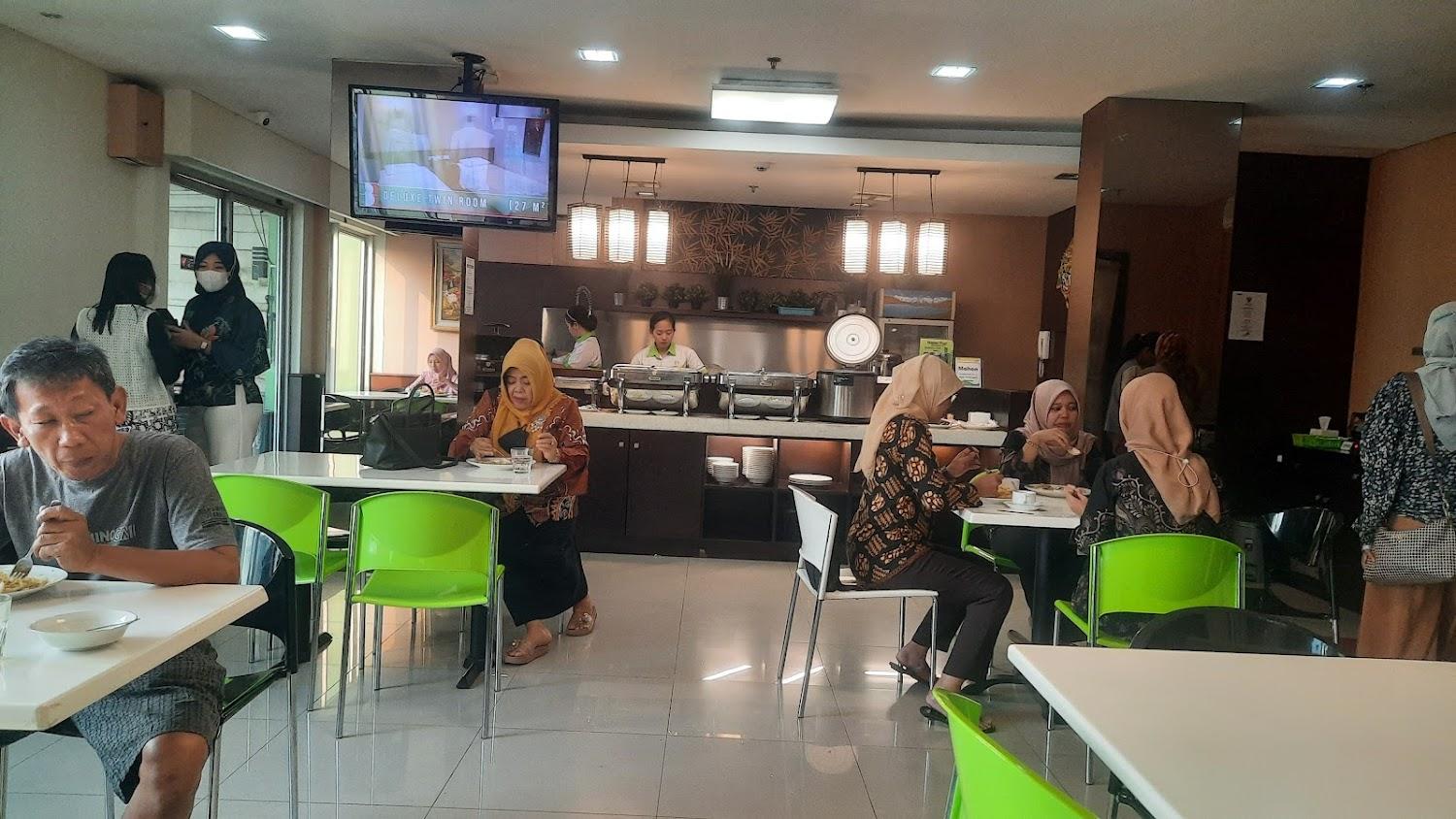 Cover Image for Bamboo Inn Hotel & Cafe