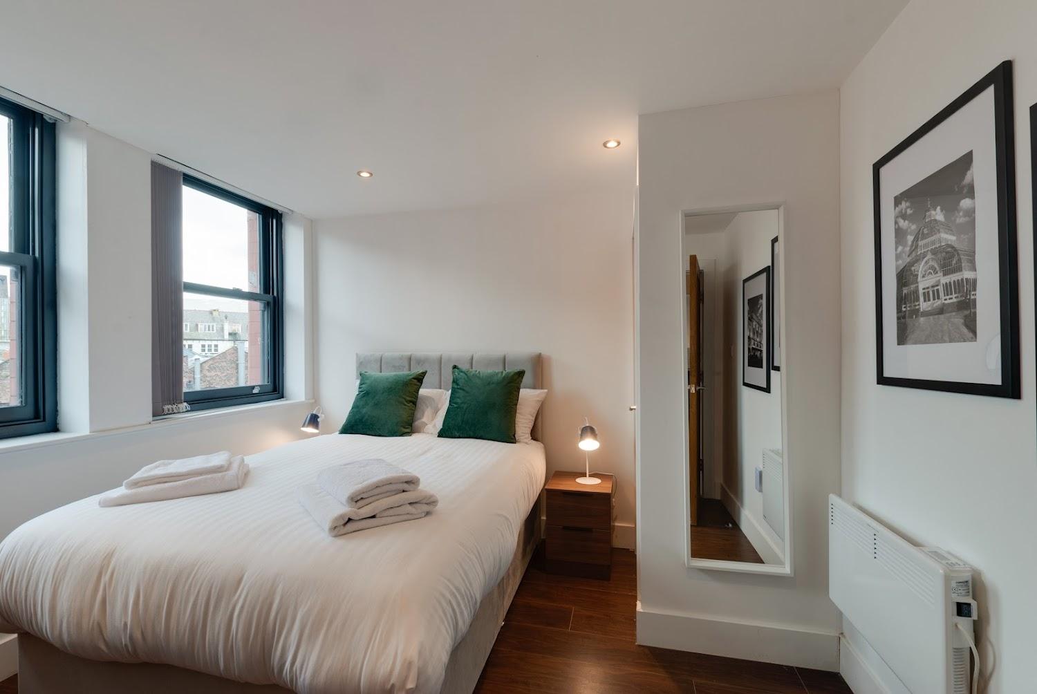Cover Image for Mathew Street Apartments by Happy Days