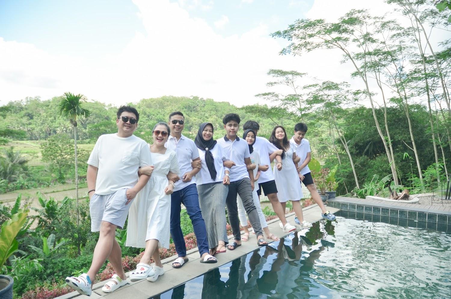 Cover Image for POOL VILLA PURWOKERTO (KIKA POOL & BBQ)