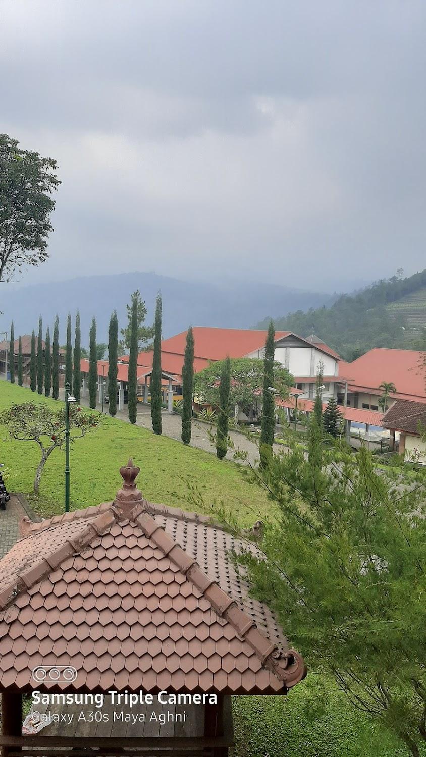 Cover Image for Grand Pujon View Hotel and Resort Mitra RedDoorz