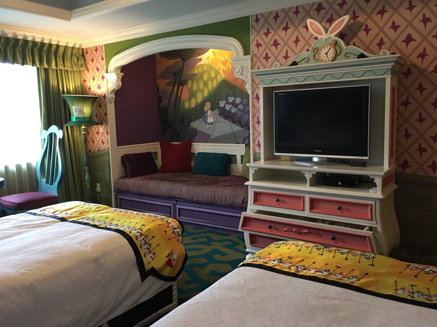 Cover Image for Tokyo Disneyland Hotel