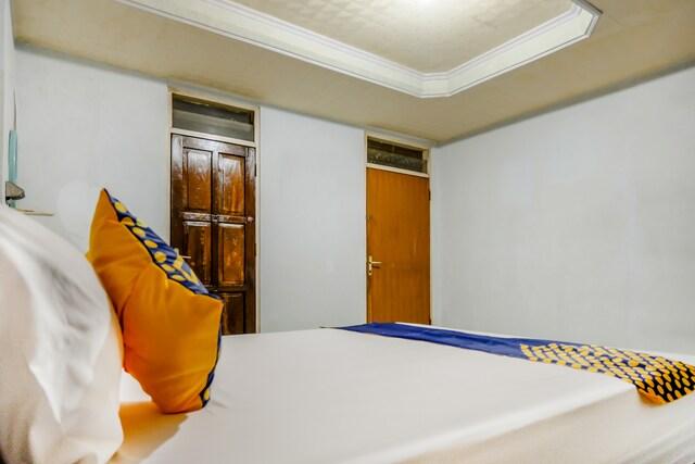 Cover Image for SPOT ON 2271 Nabila O Family Residence