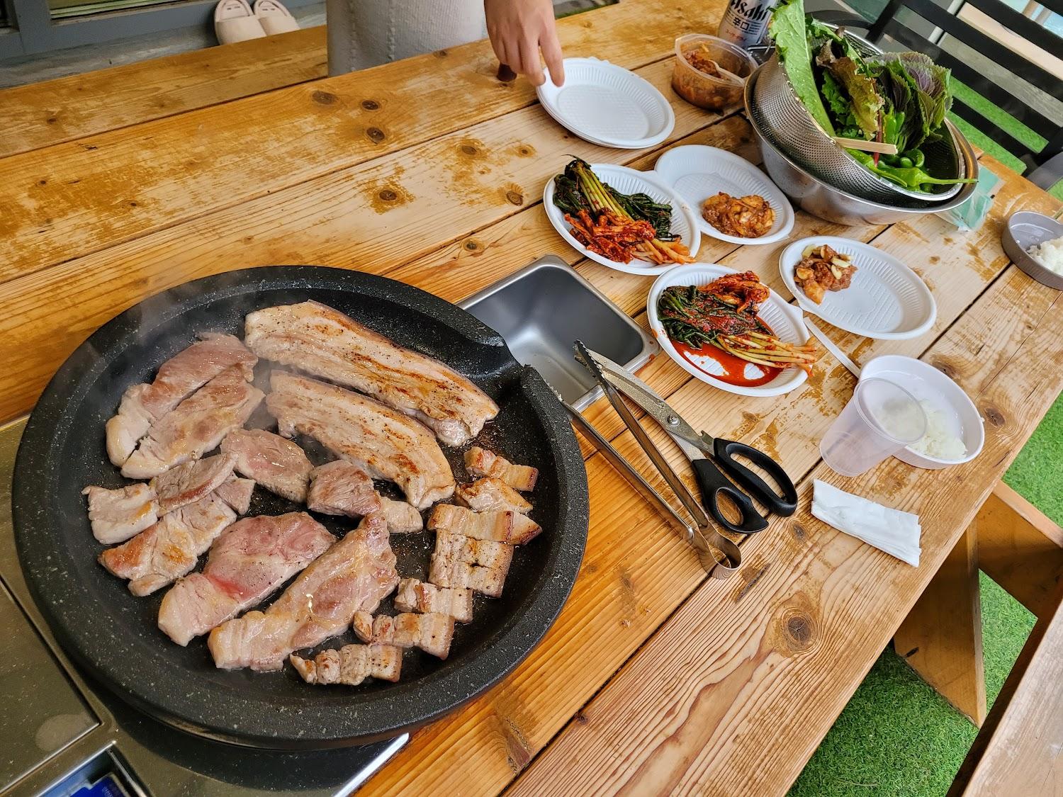 Cover Image for 항사리91풀빌라