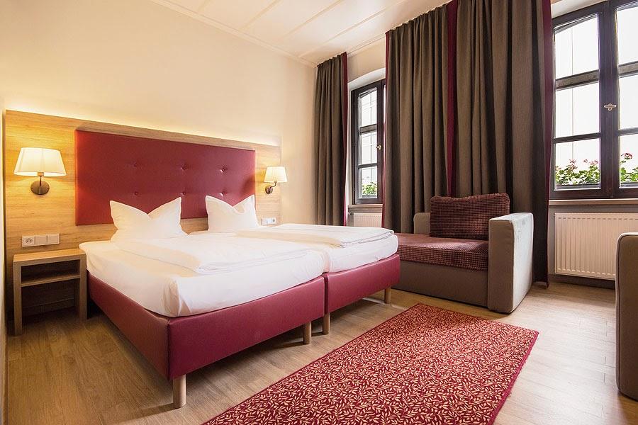 Cover Image for Hotel Eder