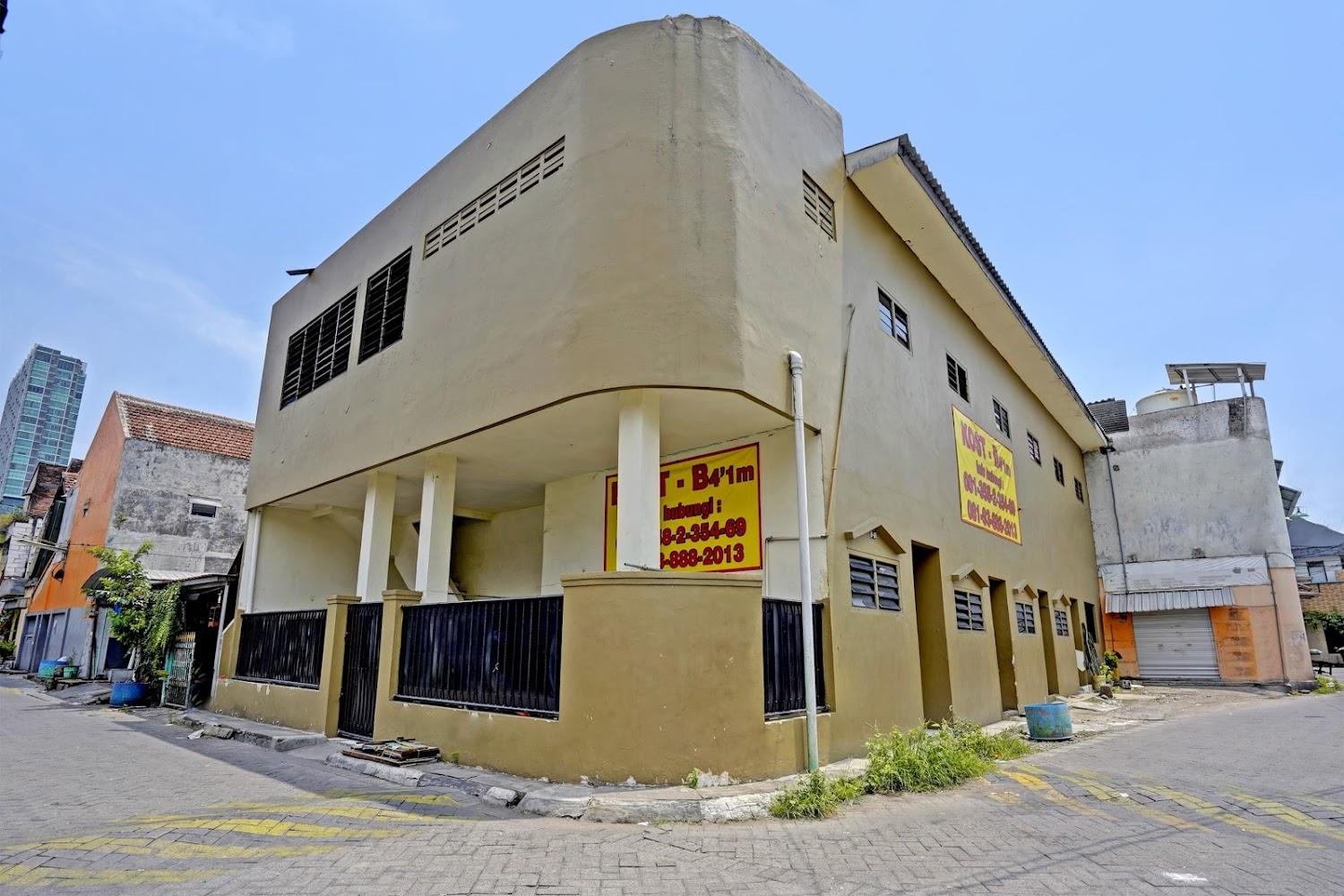 Cover Image for OYO 91891 B41m Residence Syariah