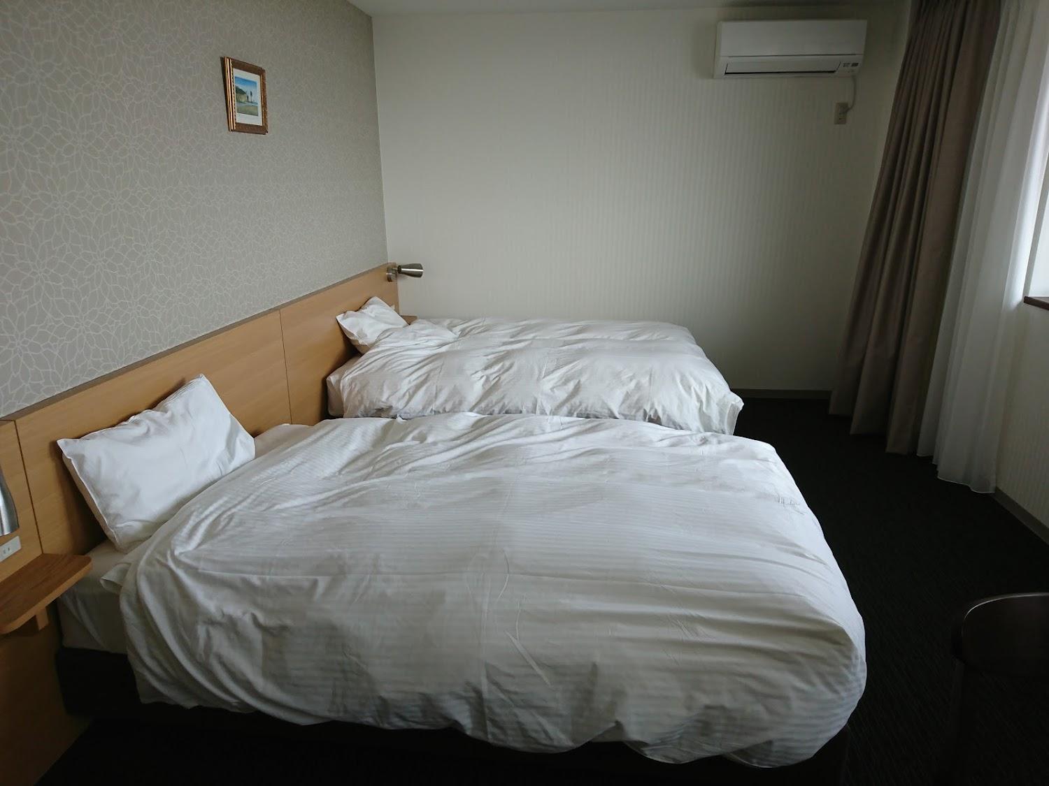 Cover Image for TOMIOKA HOTEL