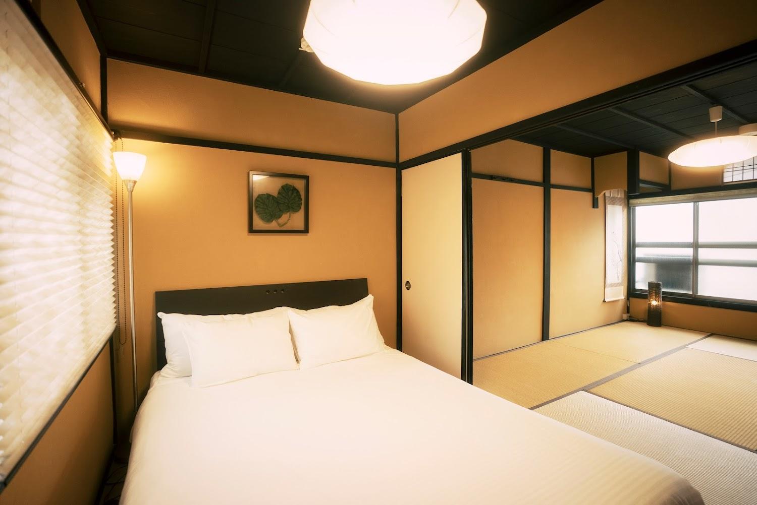 Cover Image for 谷町君・星屋旅館・清水家