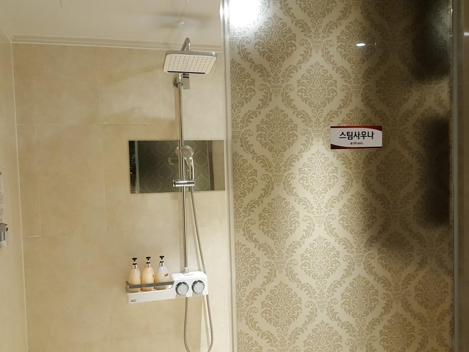 Cover Image for IVY Motel