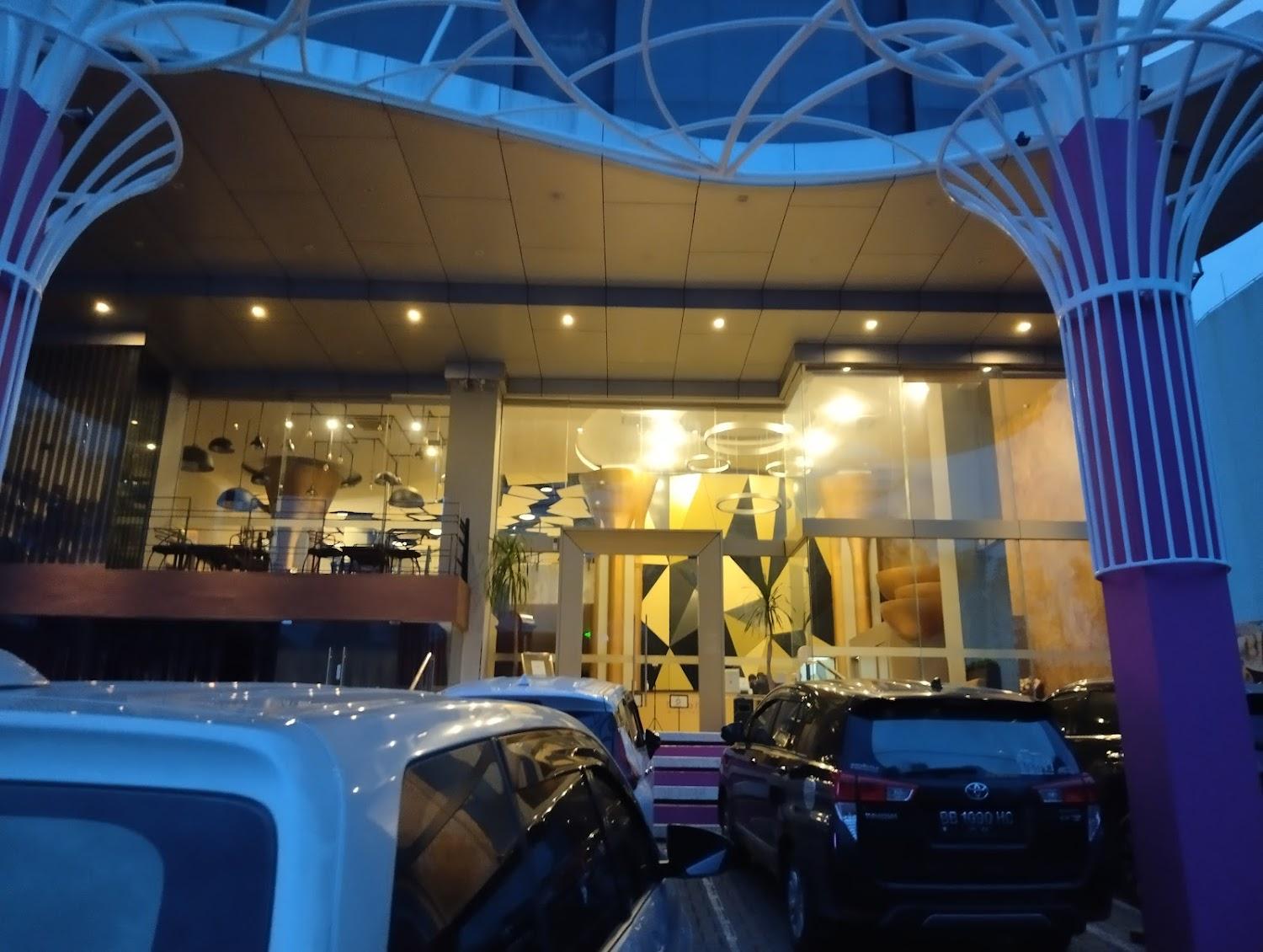 Cover Image for favehotel S. Parman Medan