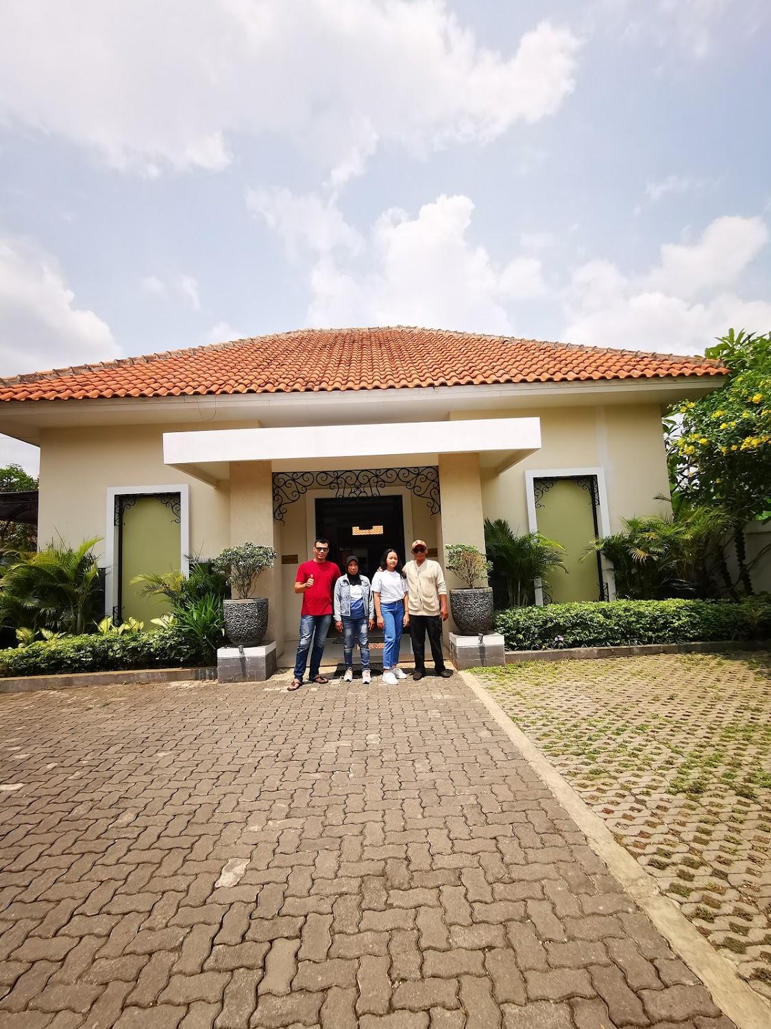 Cover Image for Natura Rumah Singgah