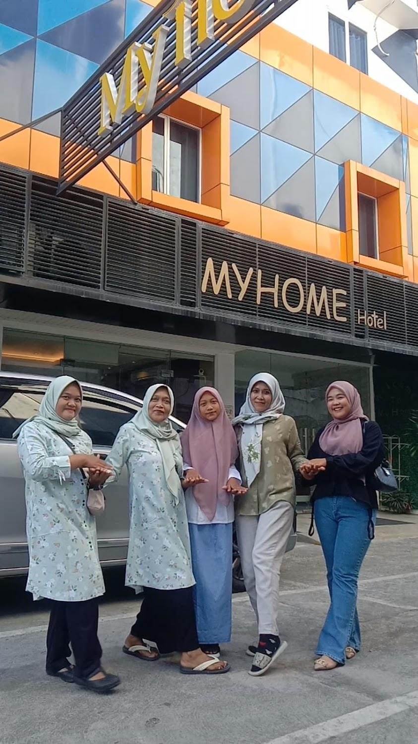 Cover Image for My Home Hotel Aceh
