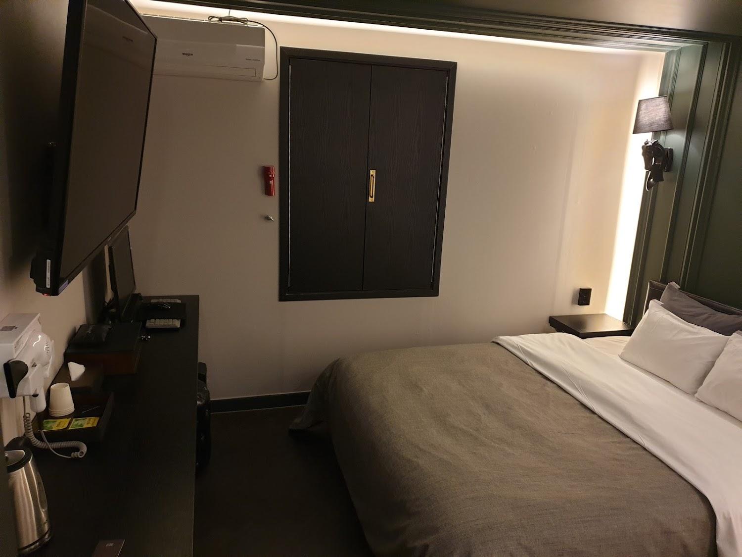 Cover Image for A-vant hotel