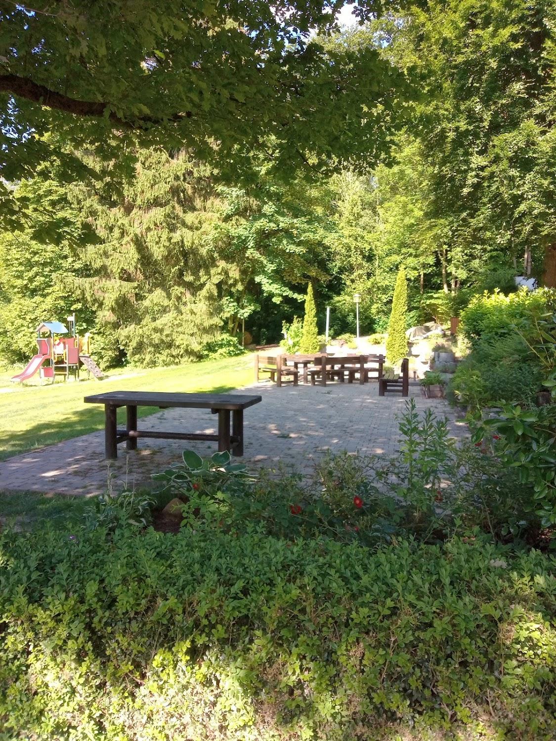 Cover Image for Bergfriede Restaurant und Biergarten