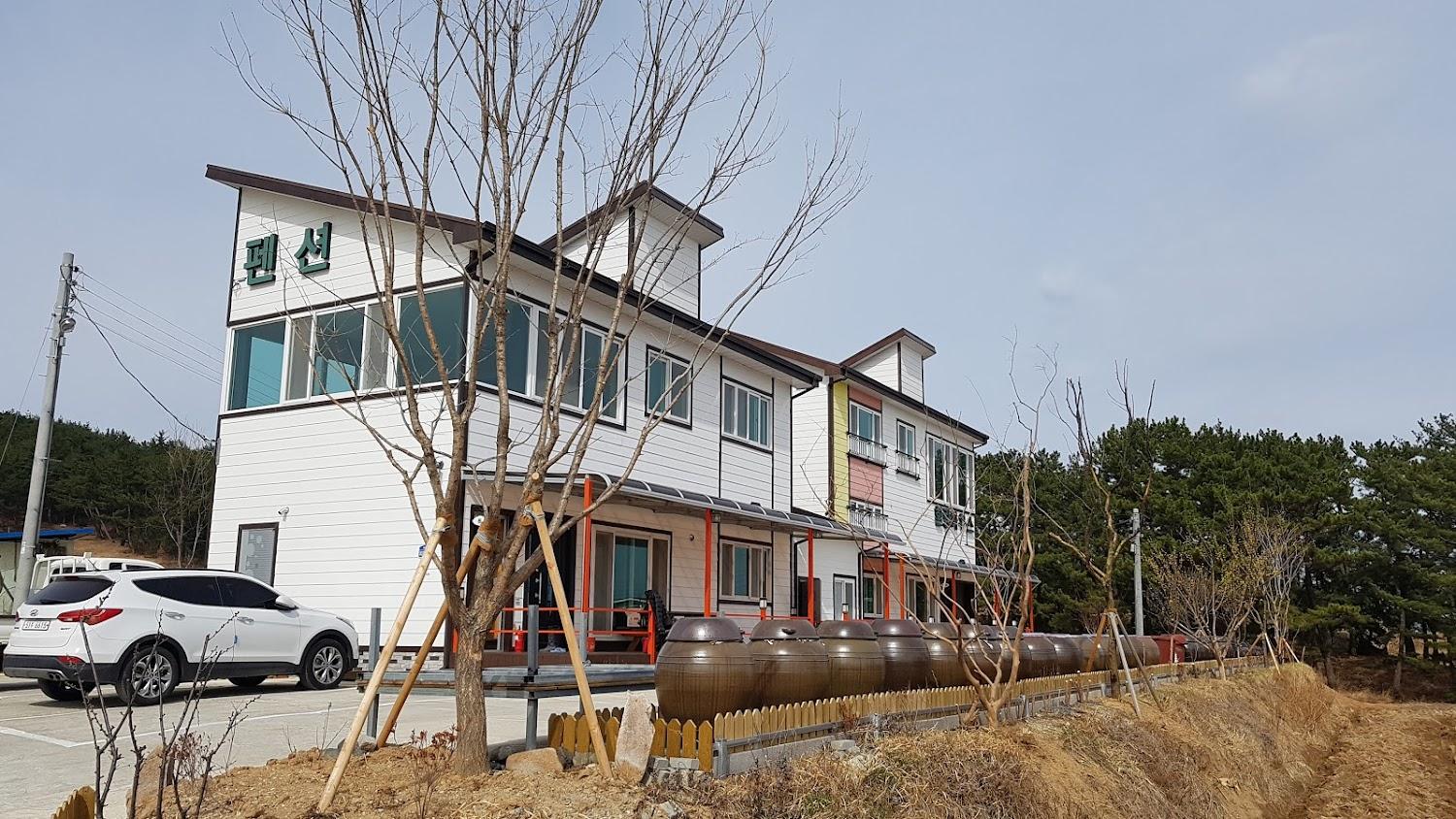 Cover Image for 힐링하우스펜션