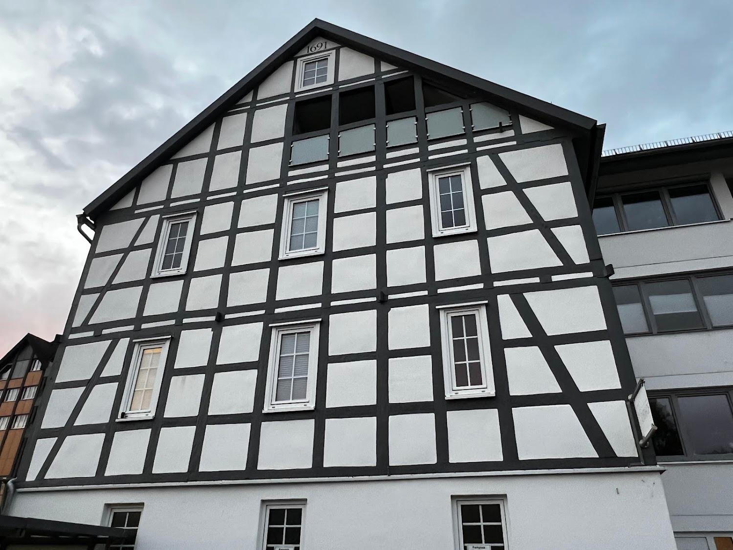 Cover Image for Meyenhof