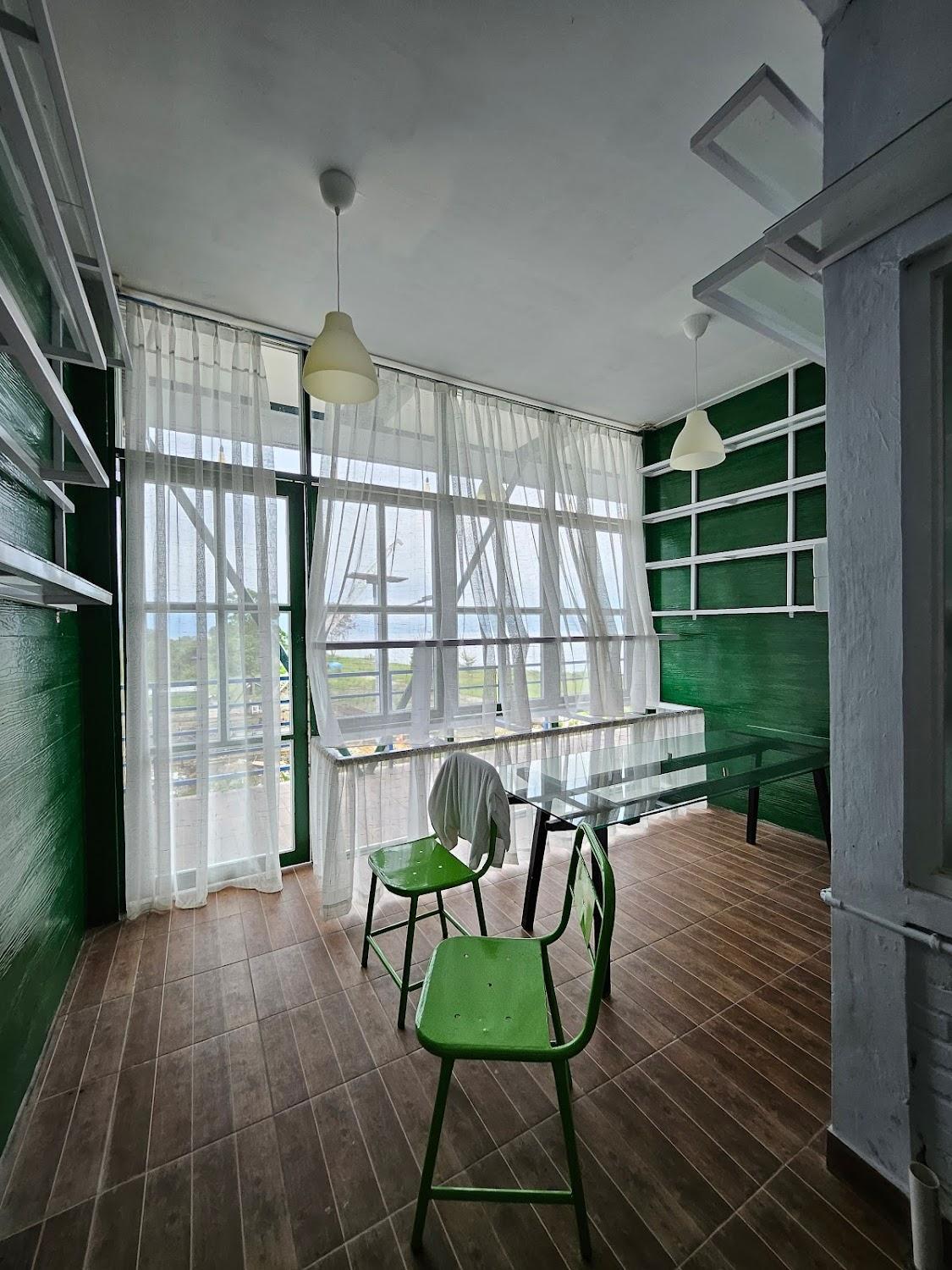 Cover Image for RedDoorz Plus @ Vantas Hotel Parbaba