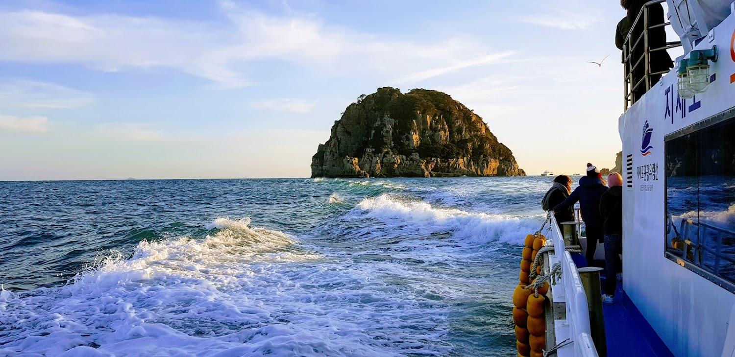 Cover Image for Wahyeon Beach House
