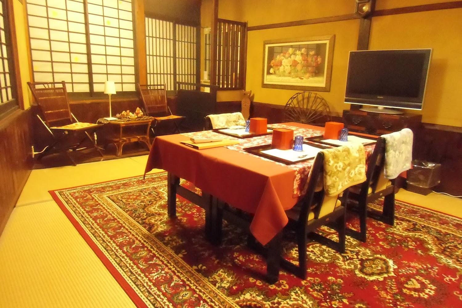 Cover Image for Tsuetate Onsen Wakanoya Inn