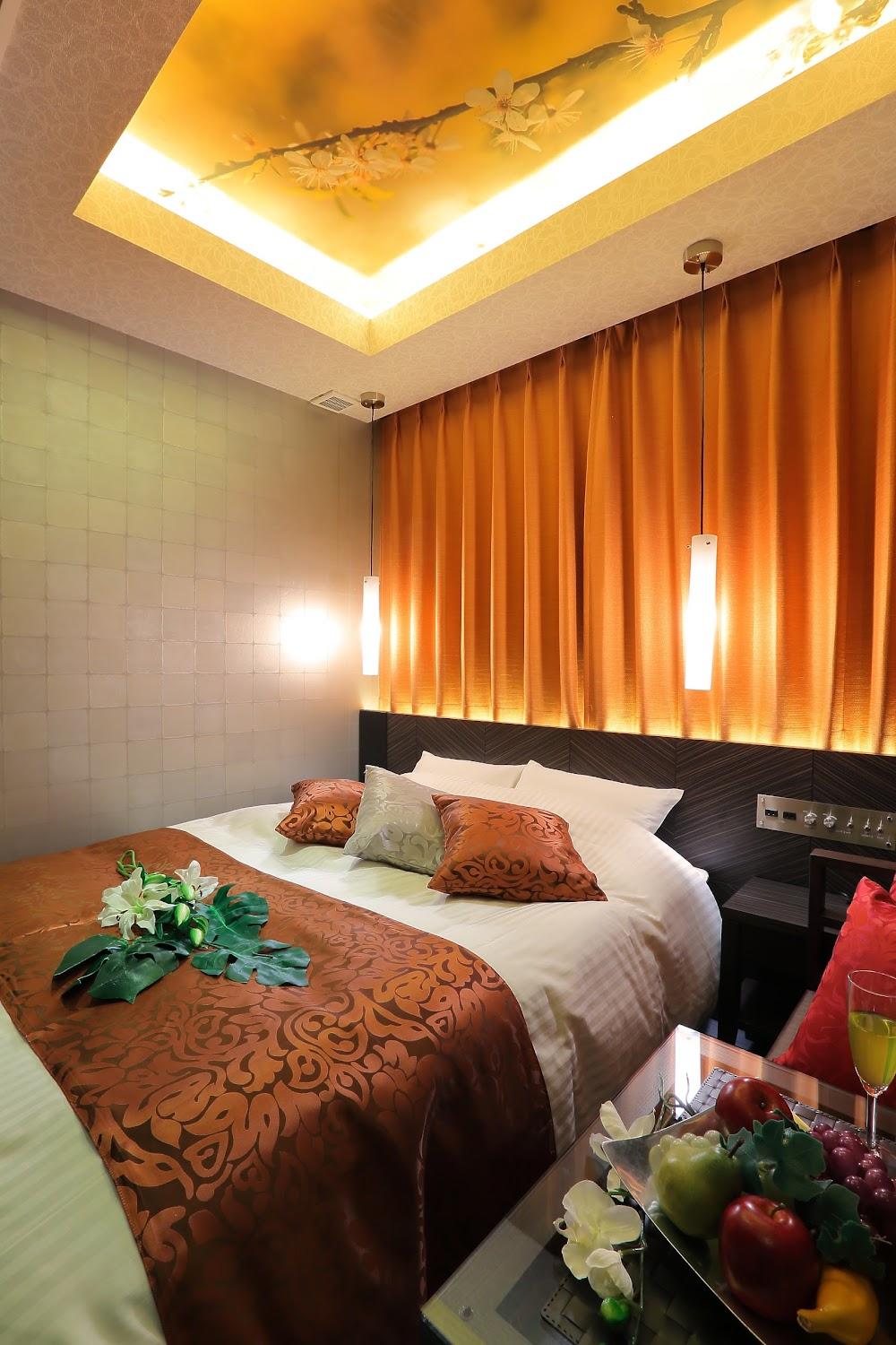 Cover Image for Hotel Rin