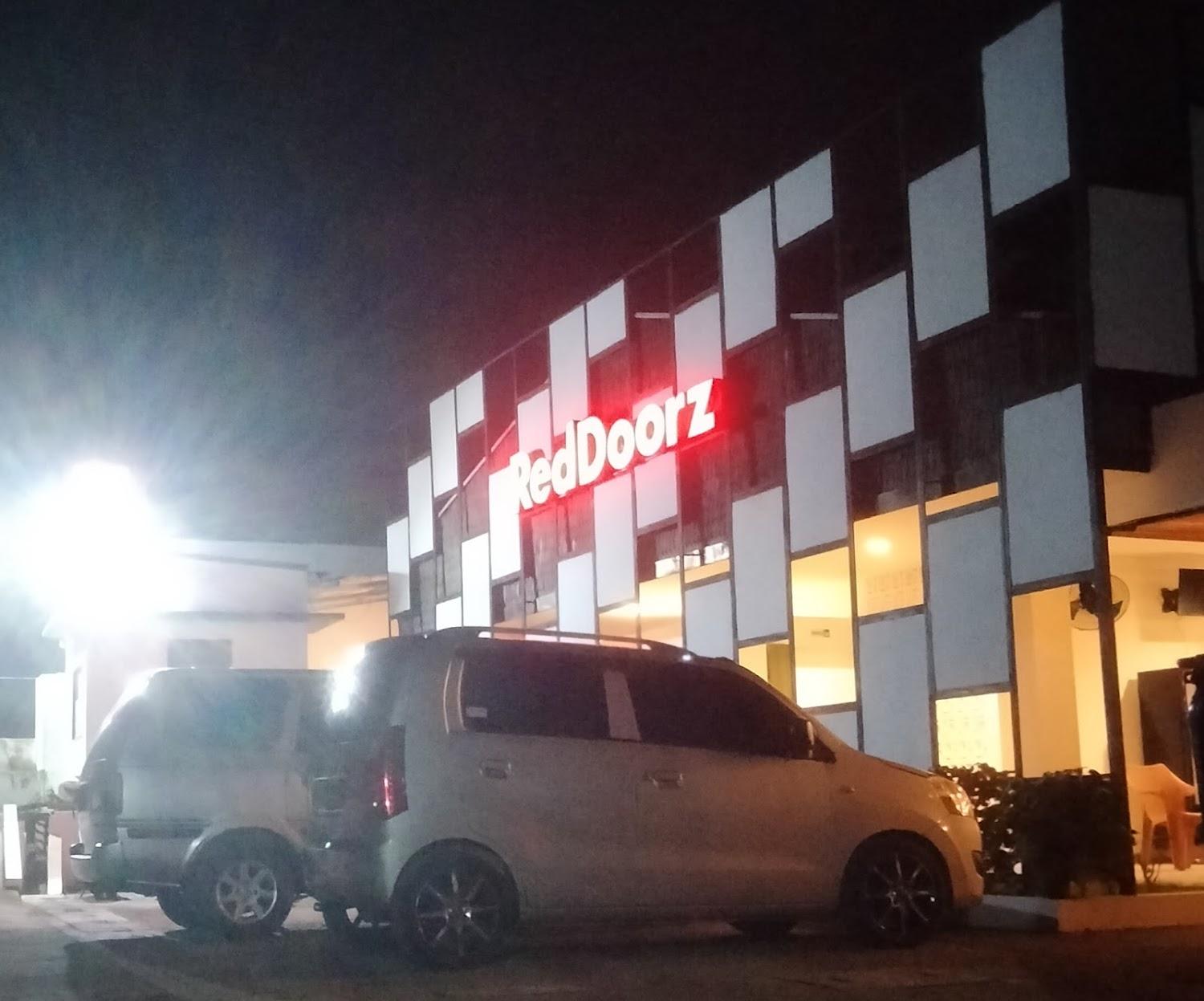 Cover Image for RedDoorz near Bukitsari Semarang
