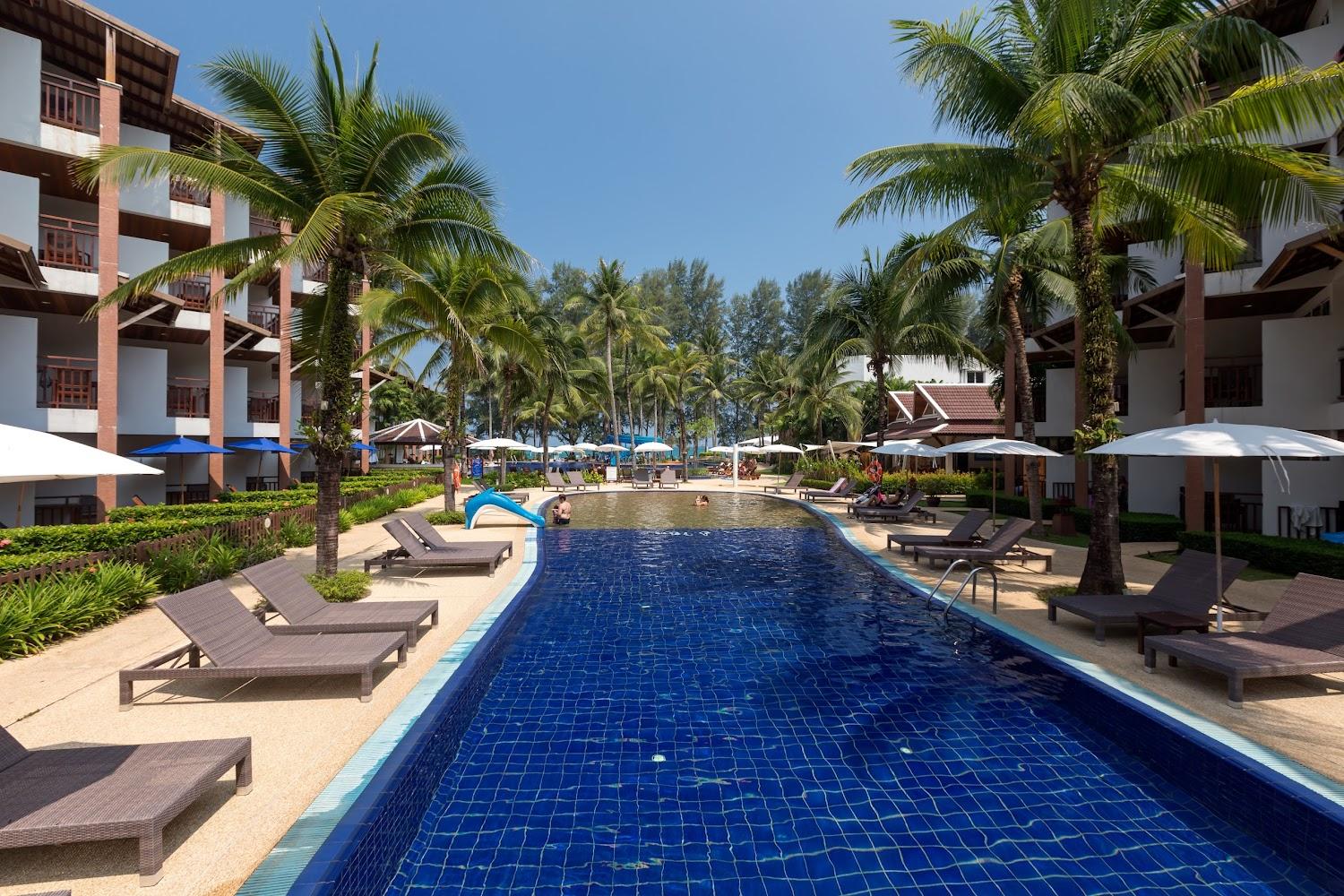 Cover Image for Sunwing Bangtao Beach