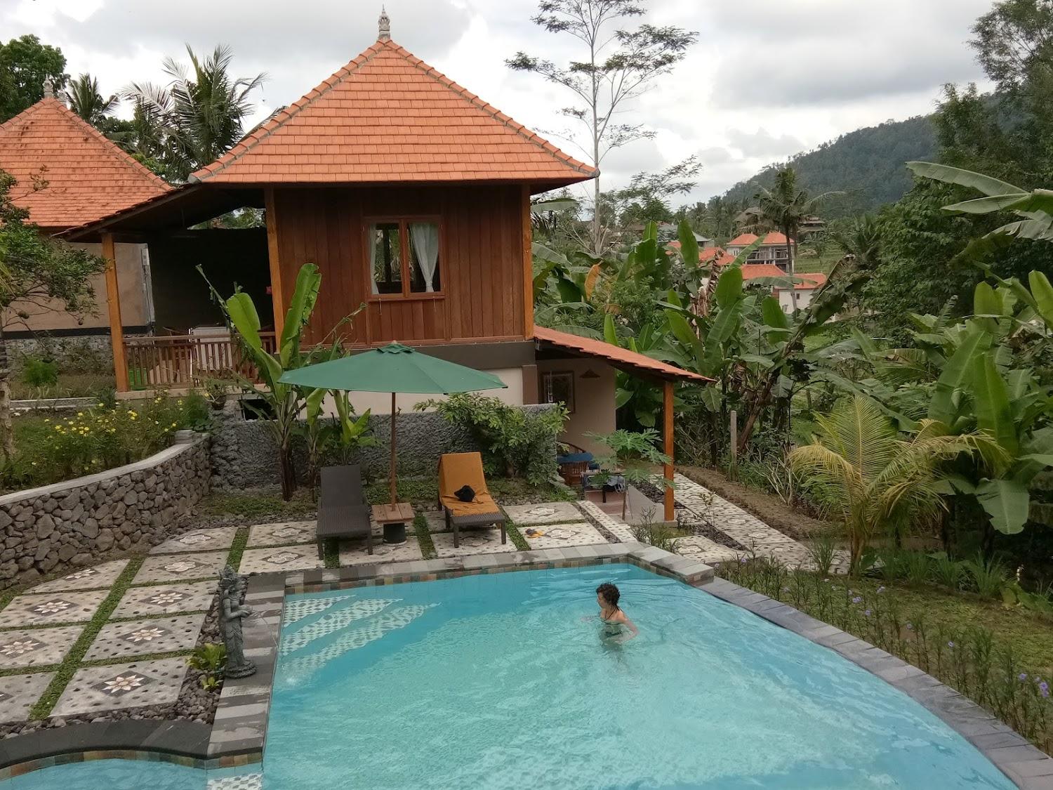 Cover Image for Khrisna Hs and Cottages