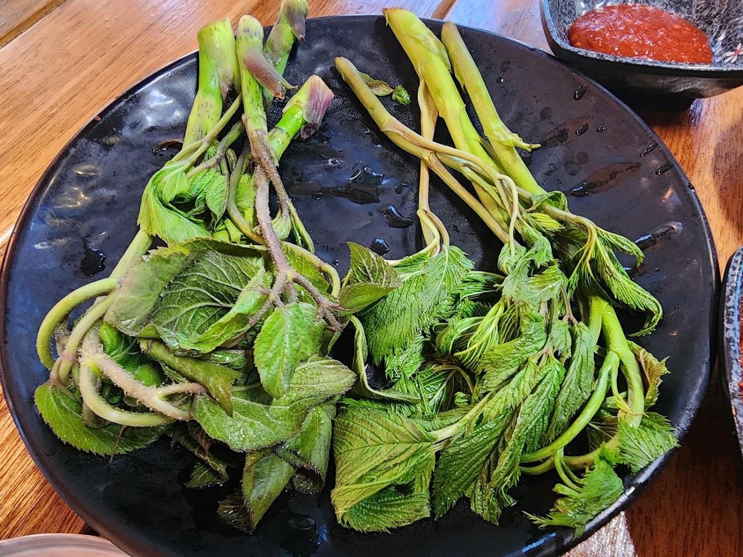 Cover Image for 산속가든