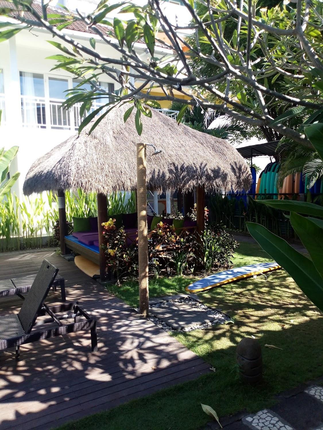Cover Image for Easy Surf Camp
