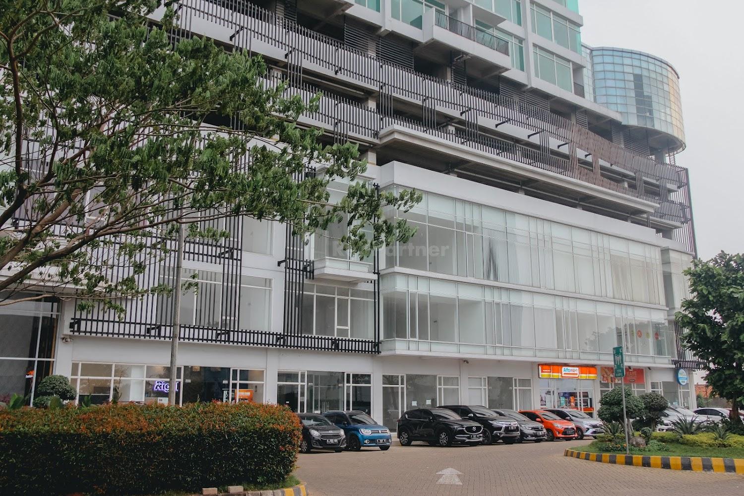 Cover Image for RedLiving Apartemen Treepark City - By Echa Tower Alpine