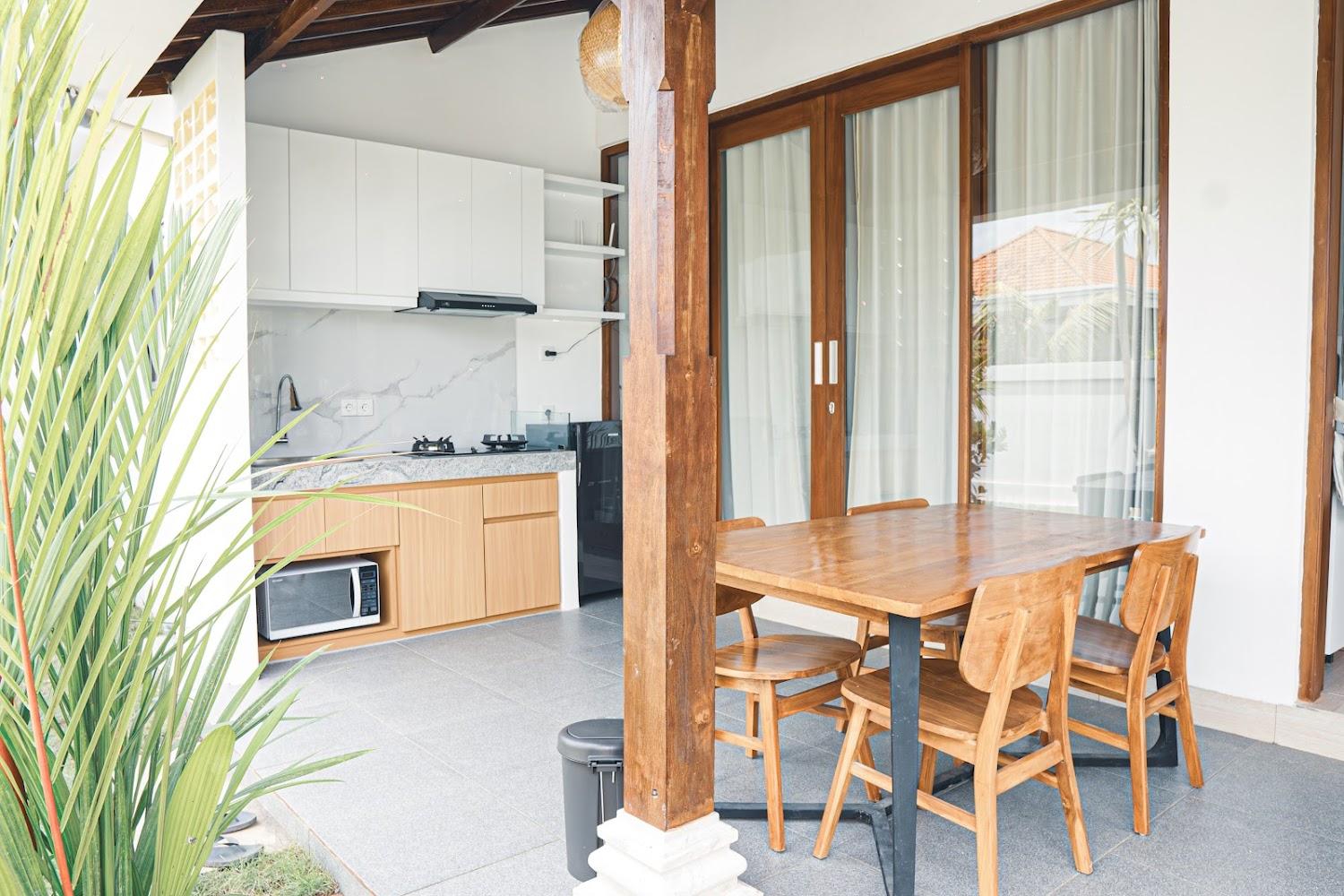 Cover Image for Gita Bali House