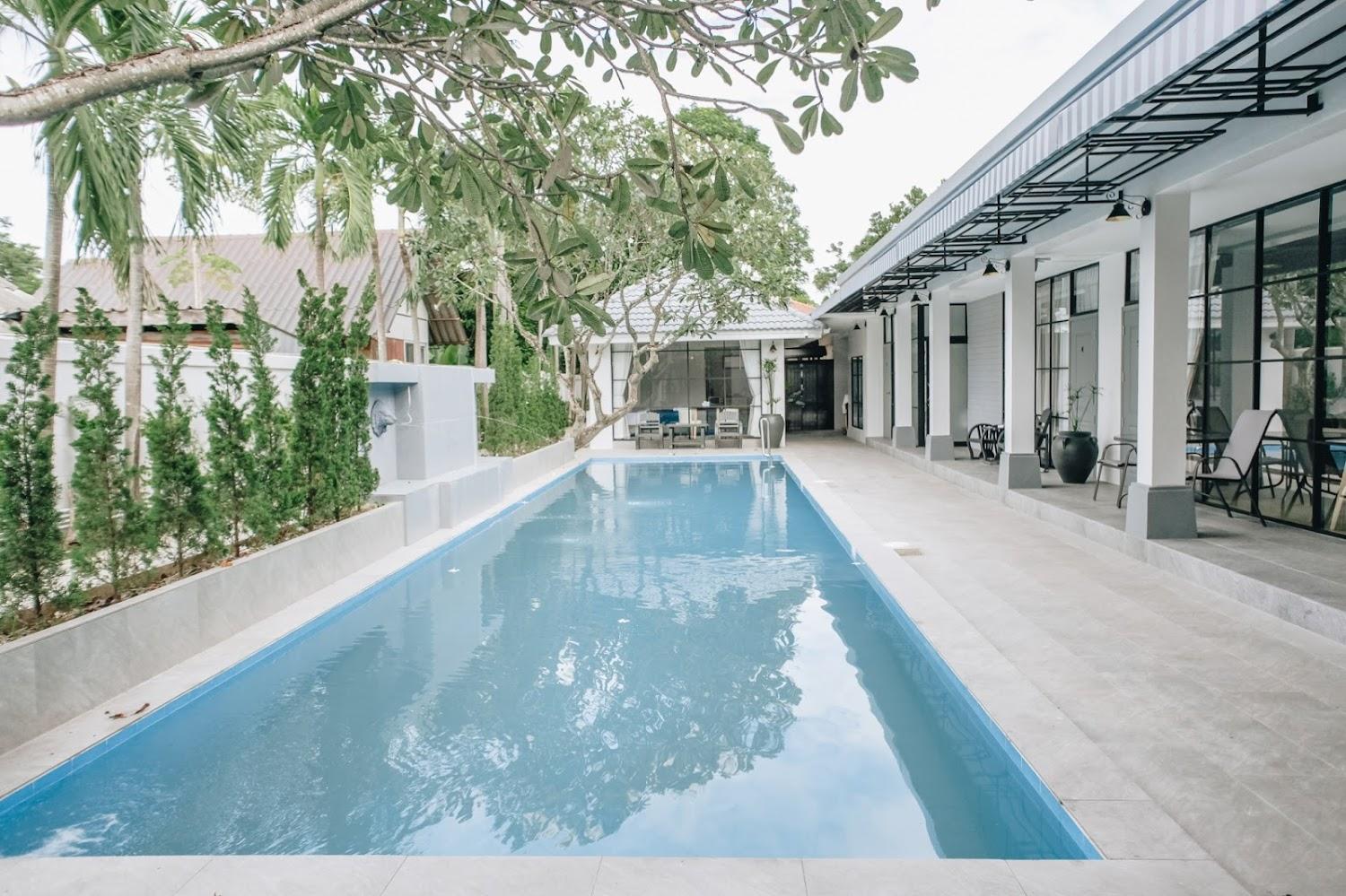 Cover Image for La Riva Boutique Hotel by Praepimpalai ลา ริว่า บูติคโฮเต็ล