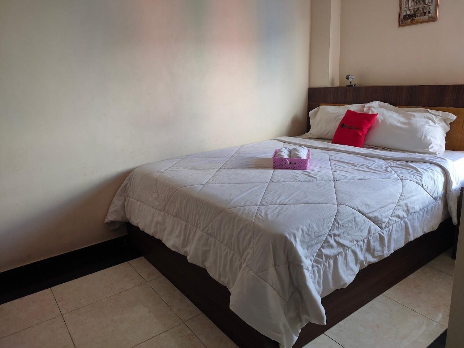 Cover Image for HOTEL RUMAH INDAH