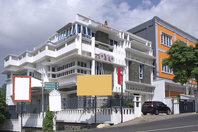Cover Image for OYO 716 Iciw Iciw Exclusive Homestay