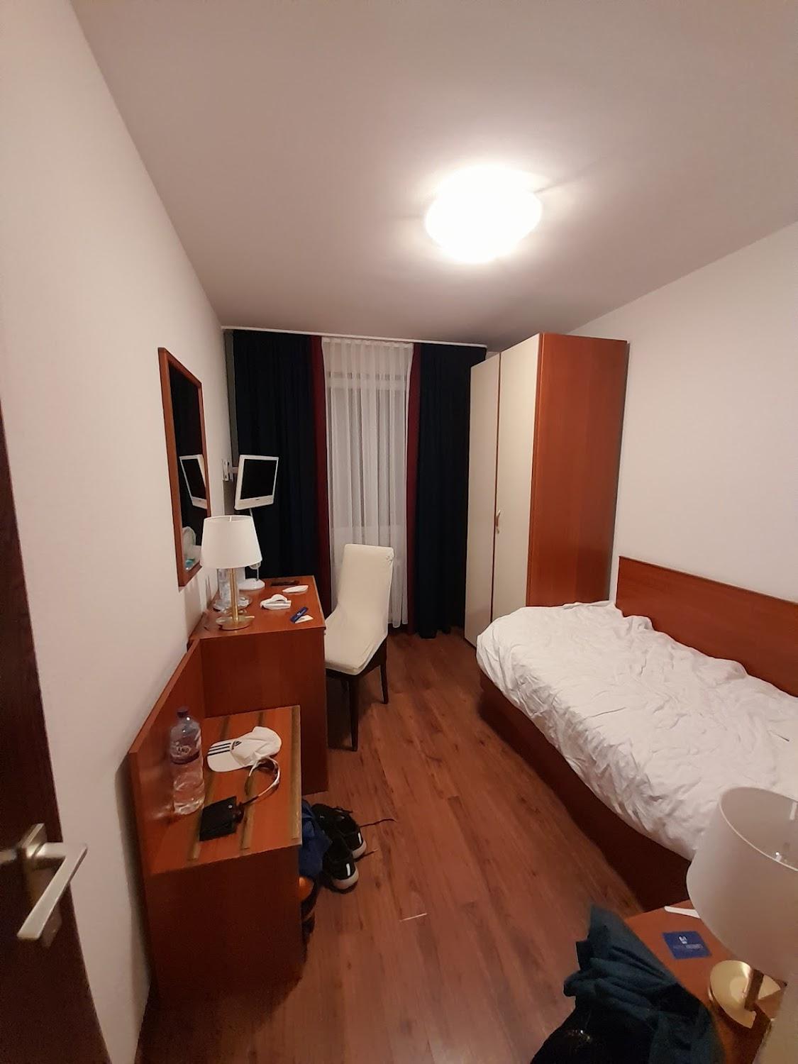 Cover Image for Hotel Antares